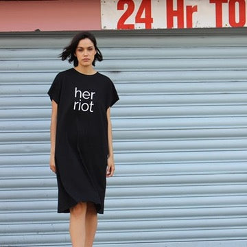 HERRIOT Tee Shirt Dress - L